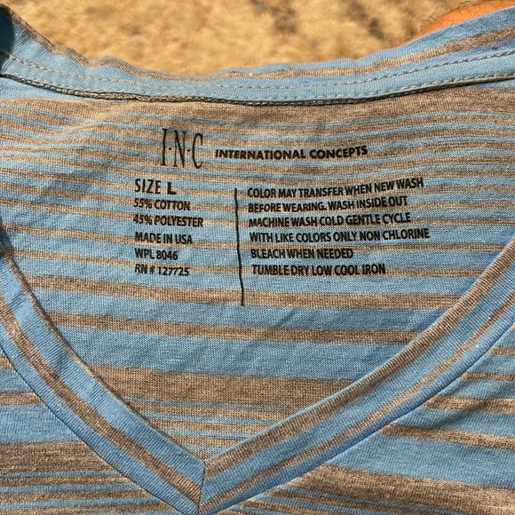 Mens INC V-neck shirt Large - Picture 2 of 2